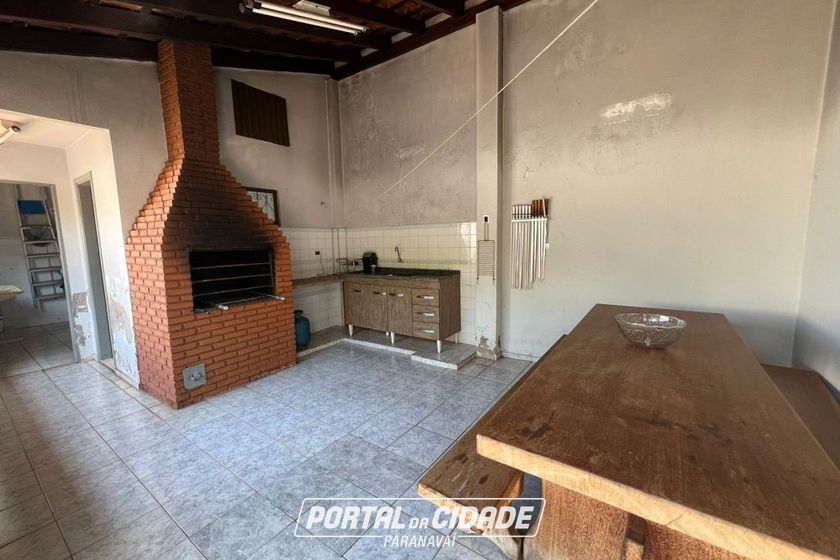 Casa para alugar - 416m&sup2; - Centro
