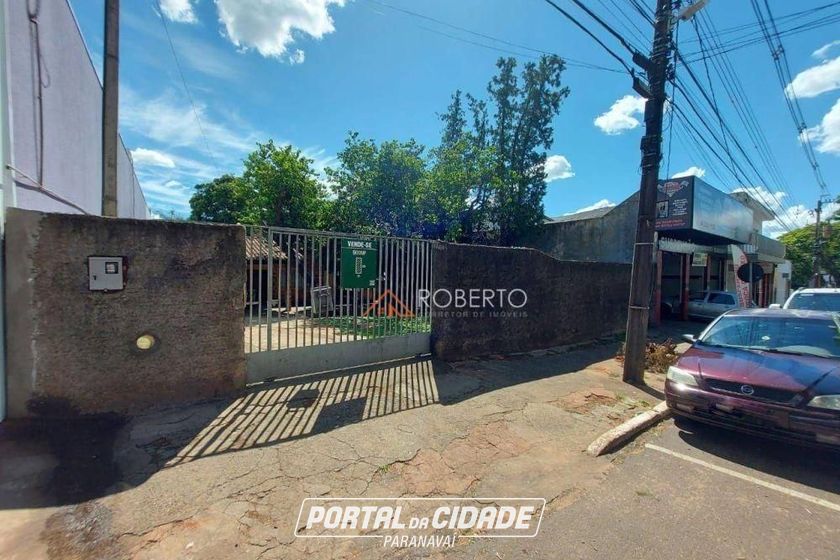 Terreno &agrave; venda - 900m&sup2; - Centro
