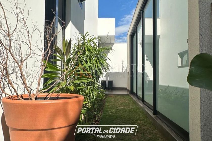 Casa &agrave; venda - 428m&sup2; - Jardim Ouro Branco