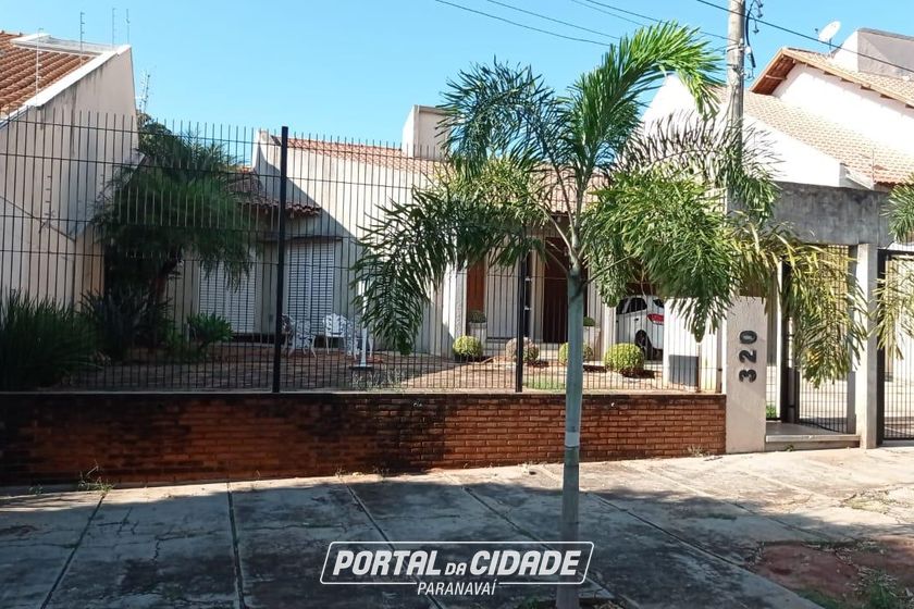 Casa &agrave; venda - 370m&sup2; - Jardim Das Am&eacute;ricas