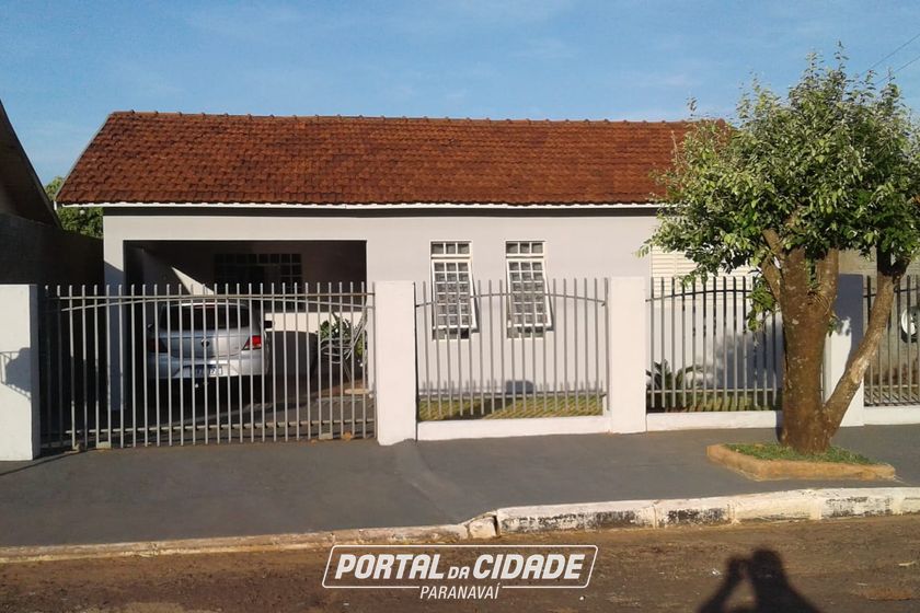 Casa &agrave; venda - 120m&sup2; - Centro