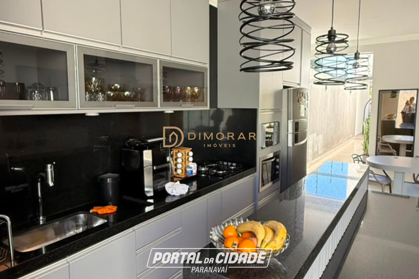 Sobrado &agrave; venda - 207m&sup2; - Centro