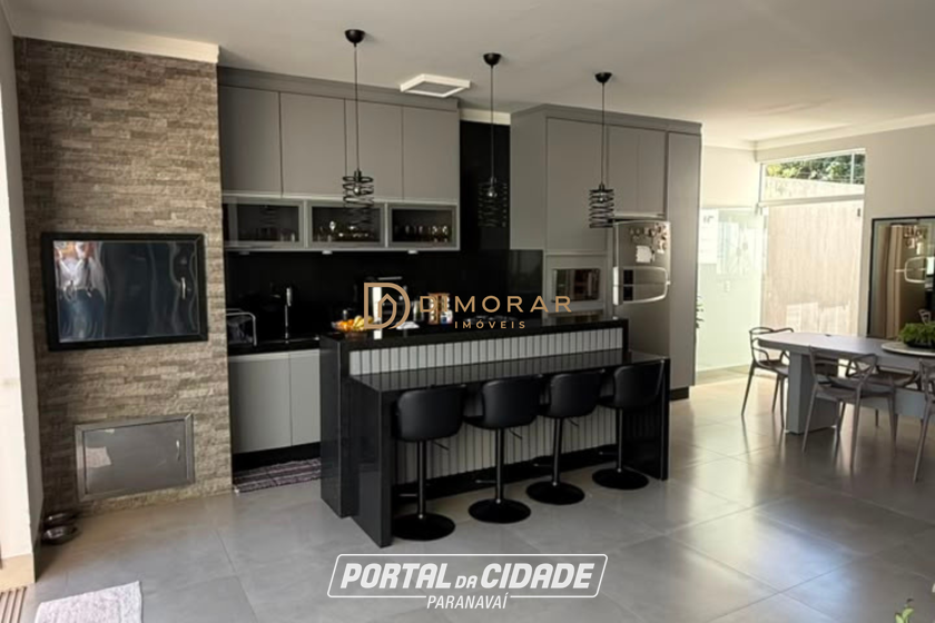 Sobrado &agrave; venda - 207m&sup2; - Centro