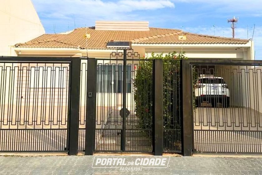 Casa para alugar - 386m&sup2; - Jardim Igua&ccedil;u