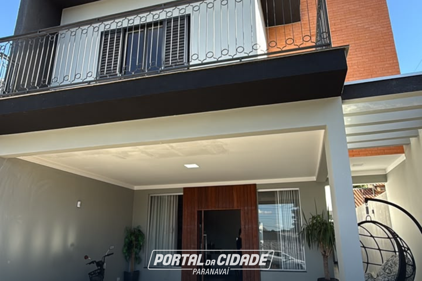 Sobrado &agrave; venda - 207m&sup2; - Centro