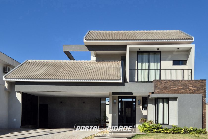 Casa &agrave; venda - 270m&sup2; - Centro