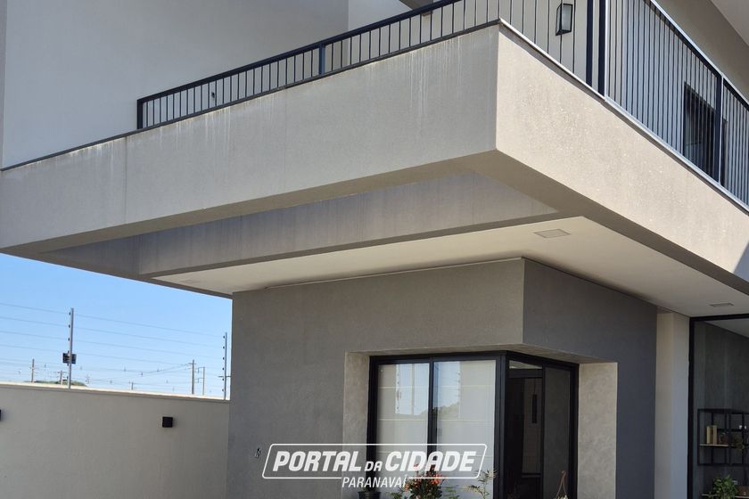 Casa &agrave; venda - 270m&sup2; - Centro