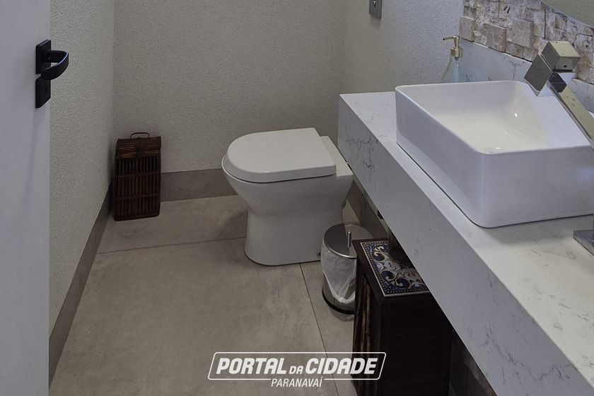 Casa &agrave; venda - 270m&sup2; - Centro