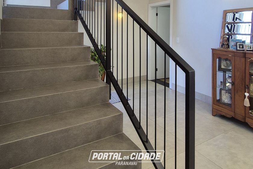 Casa &agrave; venda - 270m&sup2; - Centro