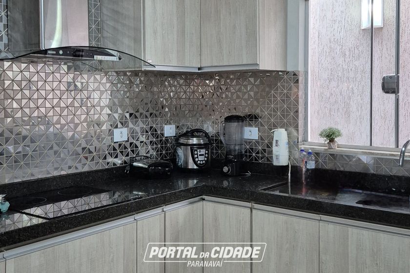 Casa &agrave; venda - 324m&sup2; - Centro