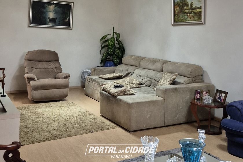 Casa &agrave; venda - 324m&sup2; - Centro