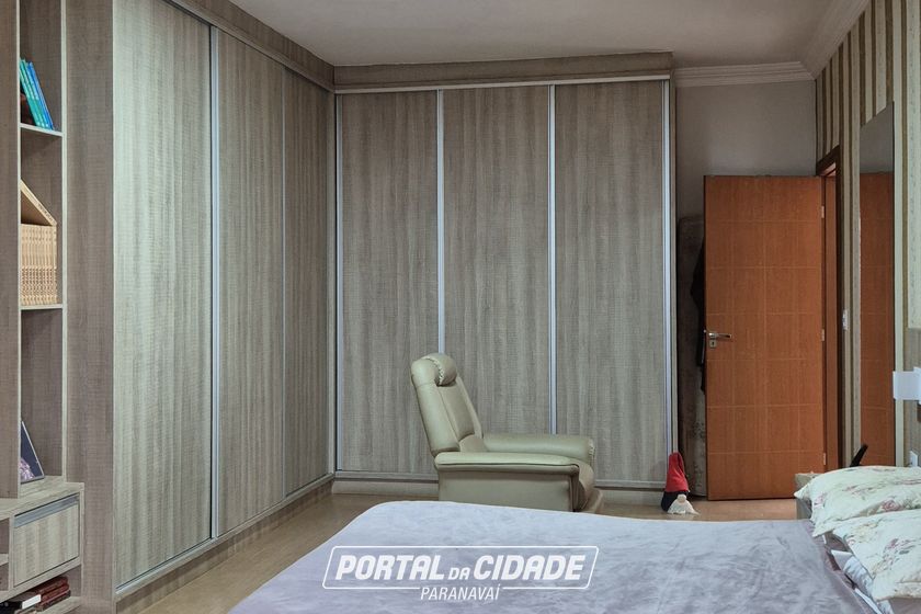 Casa &agrave; venda - 324m&sup2; - Centro