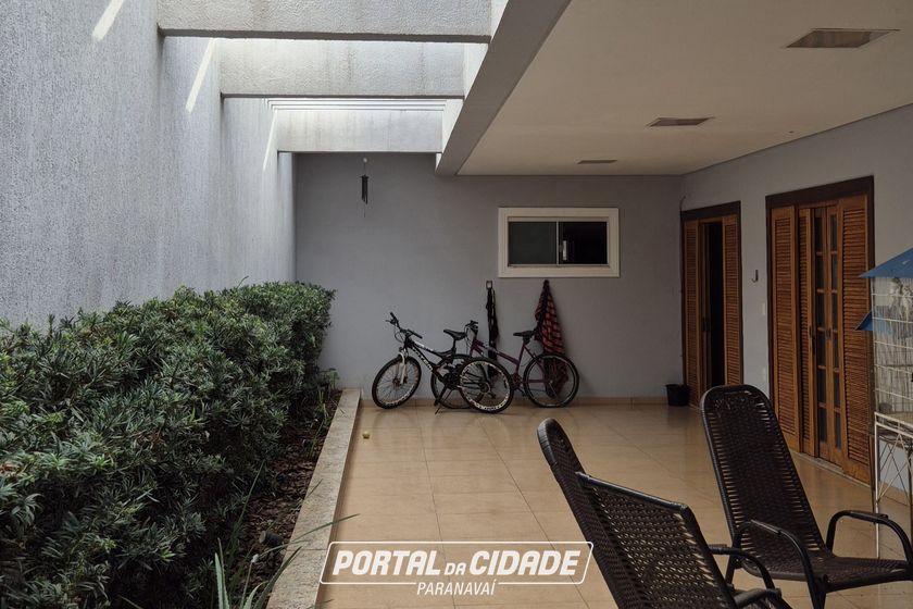 Casa &agrave; venda - 324m&sup2; - Centro