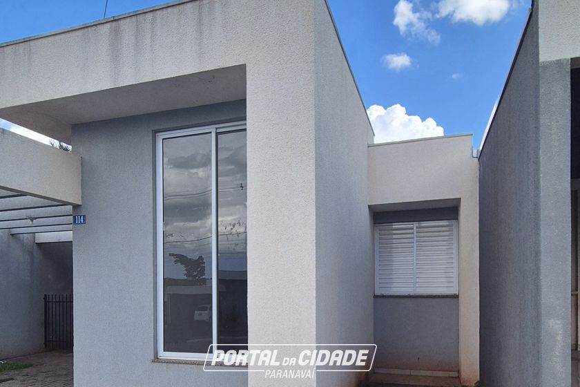 Casa &agrave; venda - 100m&sup2; - Centro
