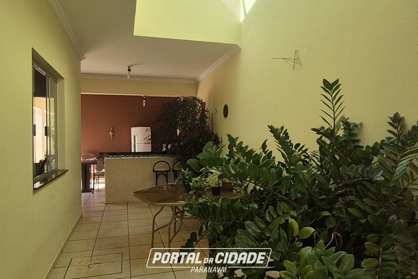 Casa &agrave; venda - 234m&sup2; -  Centro