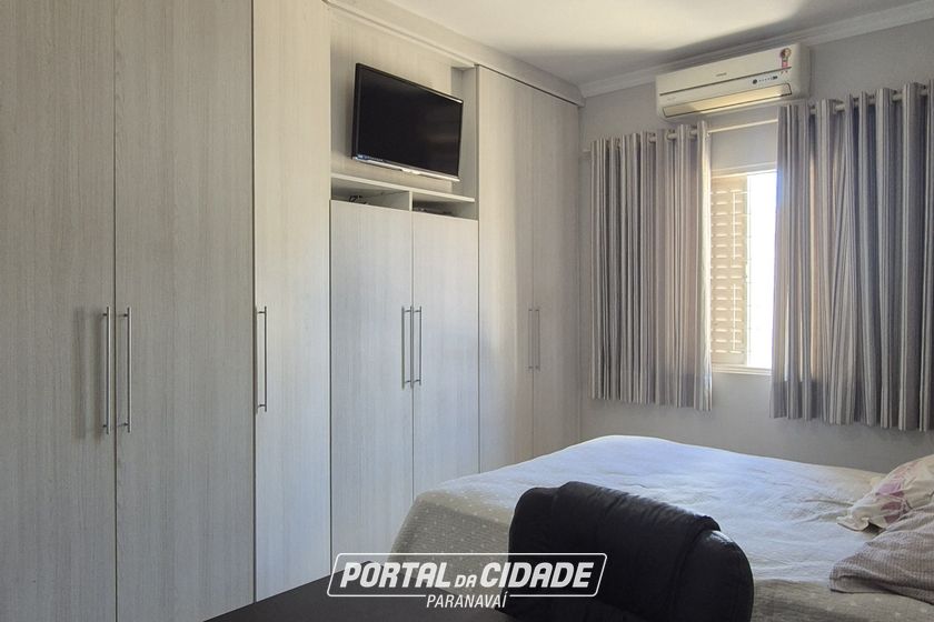 Casa &agrave; venda - 234m&sup2; -  Centro