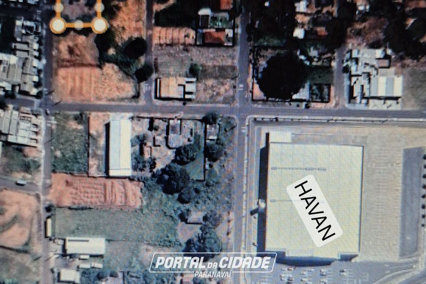 Terreno &agrave; venda - 924m&sup2; - Pr&oacute;ximo a Havan
