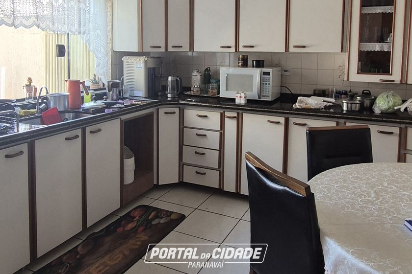 Ponto Comercial &agrave; venda - 260m&sup2; - Centro