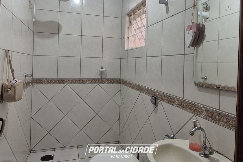 Casa &agrave; venda - 132m&sup2; - Pr&oacute;xima Col&eacute;gio Estadual 