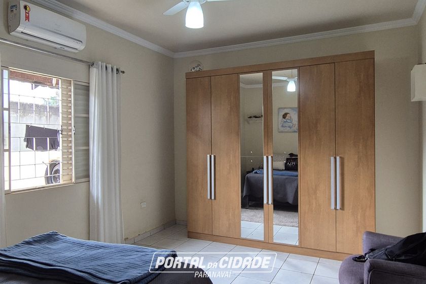 Casa &agrave; venda - 132m&sup2; - Pr&oacute;xima Col&eacute;gio Estadual 