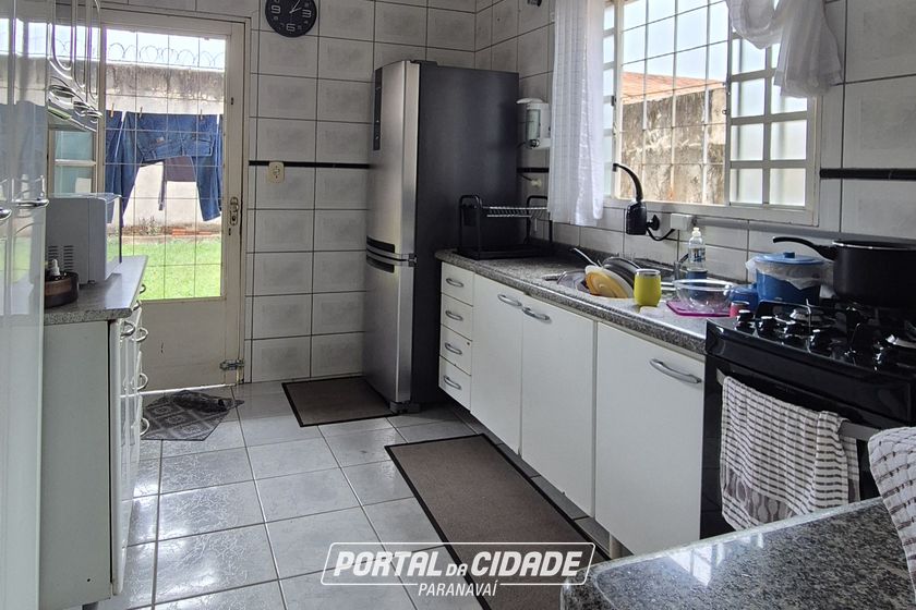Casa &agrave; venda - 132m&sup2; - Pr&oacute;xima Col&eacute;gio Estadual 