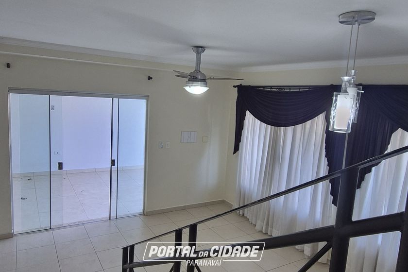 Sobrado &agrave; venda - 170m&sup2; - JD OURO BRANCO