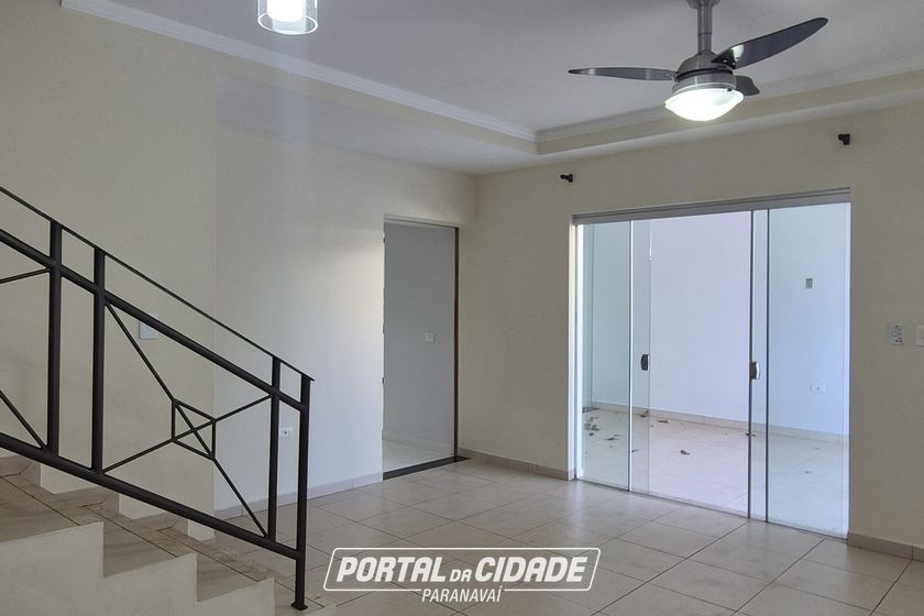 Sobrado &agrave; venda - 170m&sup2; - JD OURO BRANCO