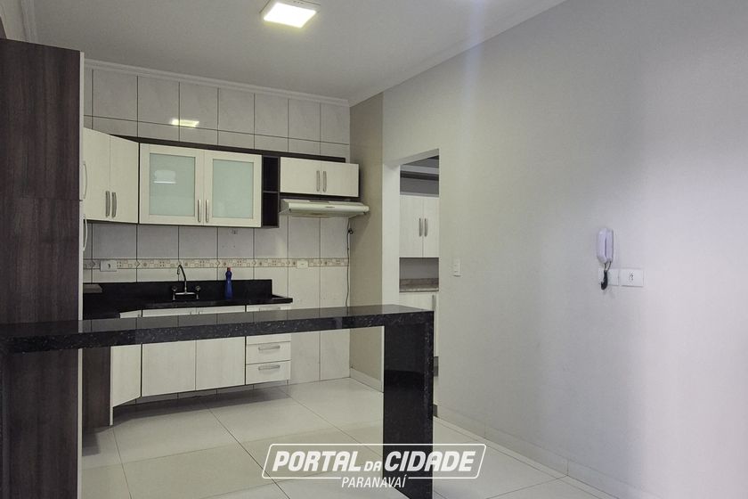 Sobrado &agrave; venda - 170m&sup2; - JD OURO BRANCO