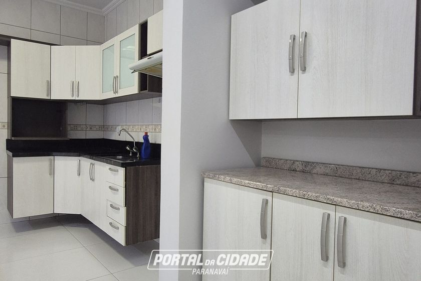 Sobrado &agrave; venda - 170m&sup2; - JD OURO BRANCO