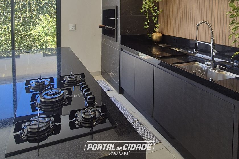 Casa &agrave; venda - 207m&sup2; - Centro