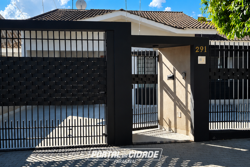 Casa &agrave; venda - 207m&sup2; - Centro