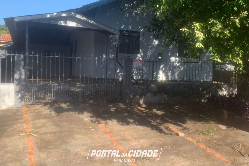 Casa &agrave; venda - 101m&sup2; - Prox Santa Casa
