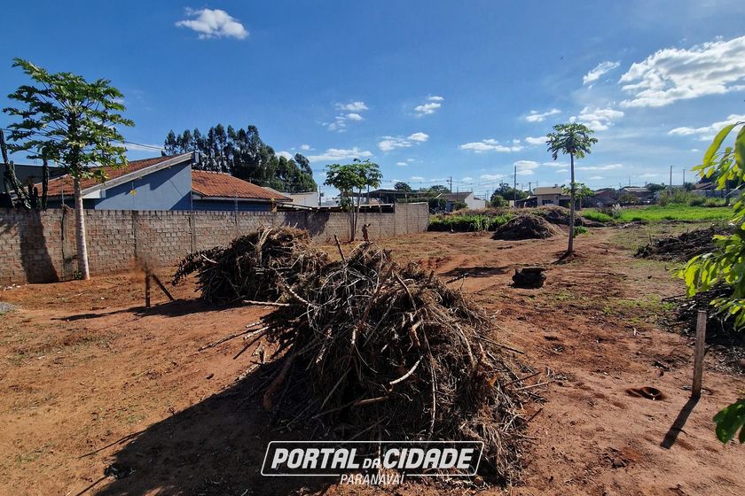 Terreno &agrave; venda - 389m&sup2; - Jardim Ver&ocirc;nica, Distrito de Sumar&eacute; 