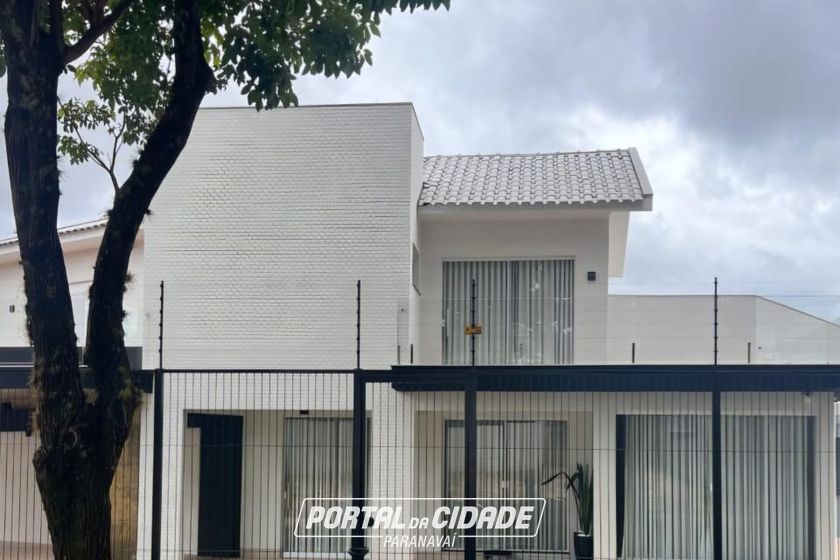 Casa &agrave; venda - 300m&sup2; - JD Ouro Branco 