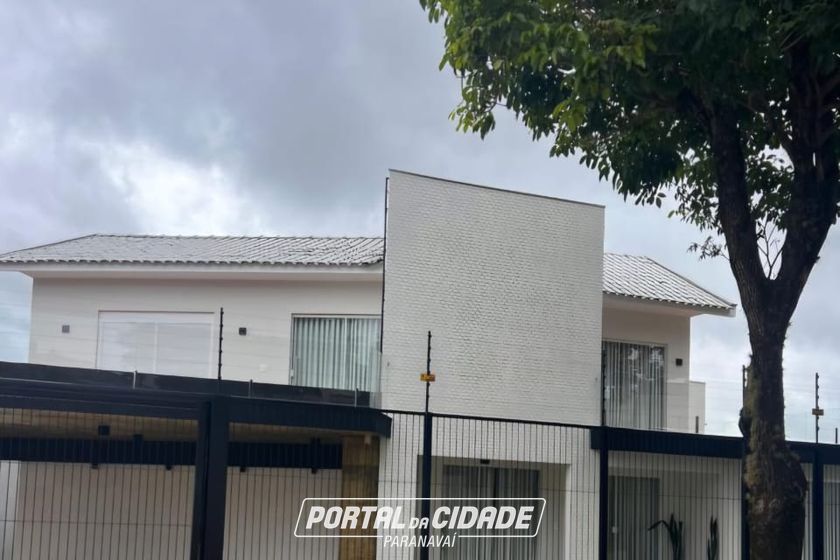 Casa &agrave; venda - 300m&sup2; - JD Ouro Branco 