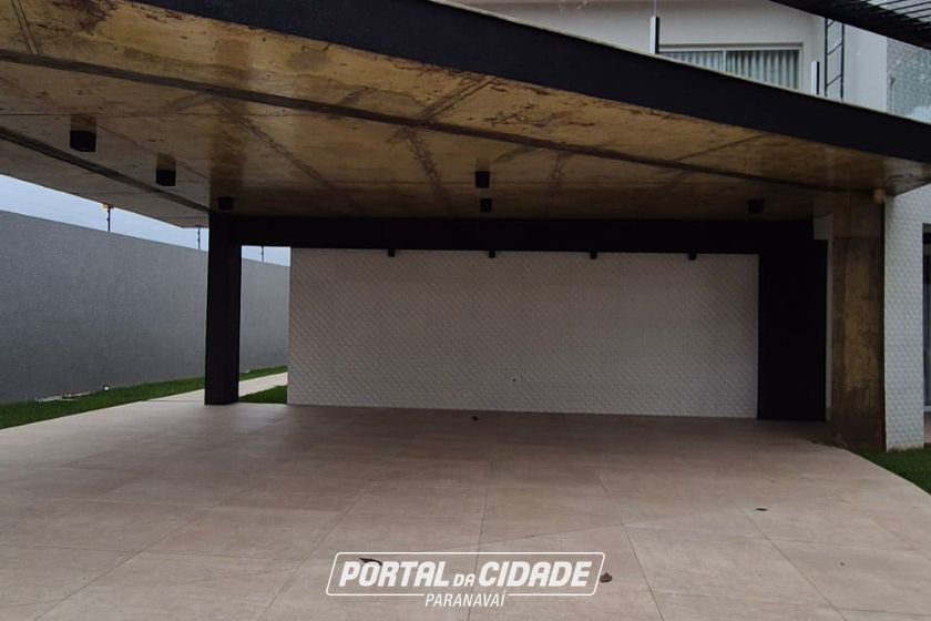 Casa &agrave; venda - 300m&sup2; - JD Ouro Branco 