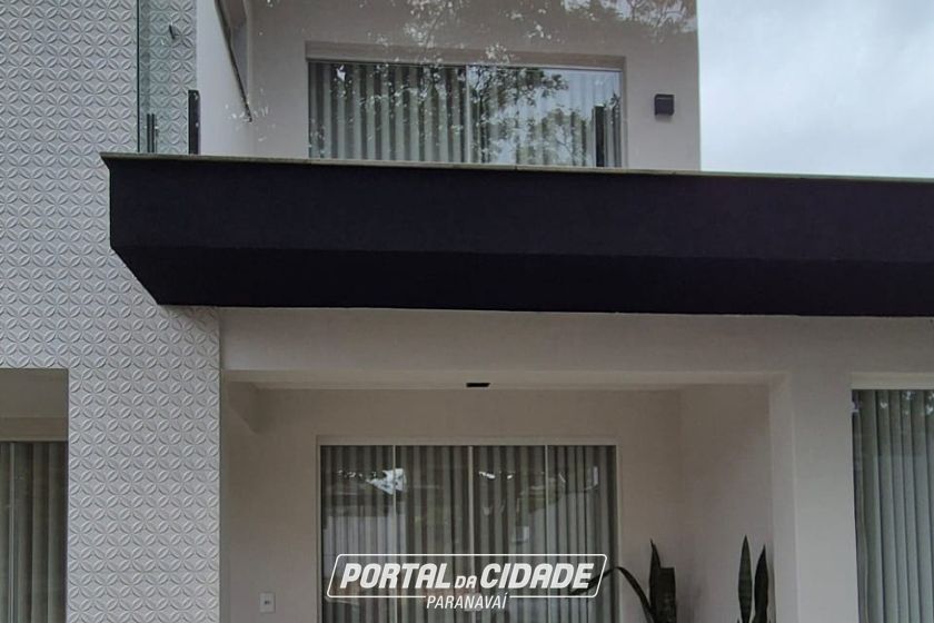 Casa &agrave; venda - 300m&sup2; - JD Ouro Branco 