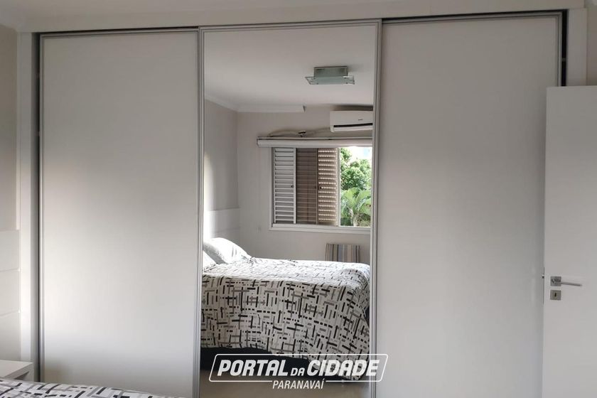 Apartamento &agrave; venda - 220m&sup2; - Centro