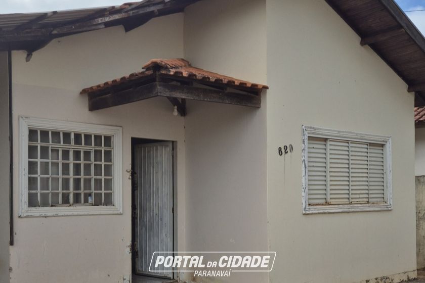 Casa &agrave; venda - 75m&sup2; - JD SANTOS DUMONT 