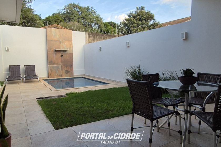 Casa &agrave; venda - 134m&sup2; - Condo