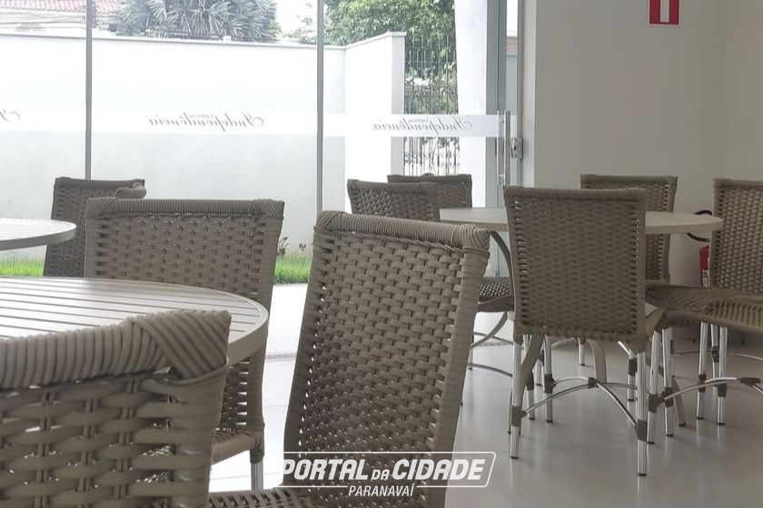Apartamento &agrave; venda - 120m&sup2; - Centro