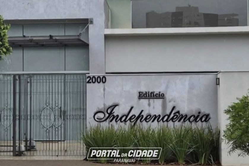 Apartamento &agrave; venda - 120m&sup2; - Centro