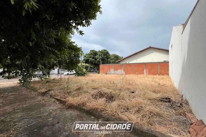 Terreno &agrave; venda - 232m&sup2; - Jardim Maring&aacute;