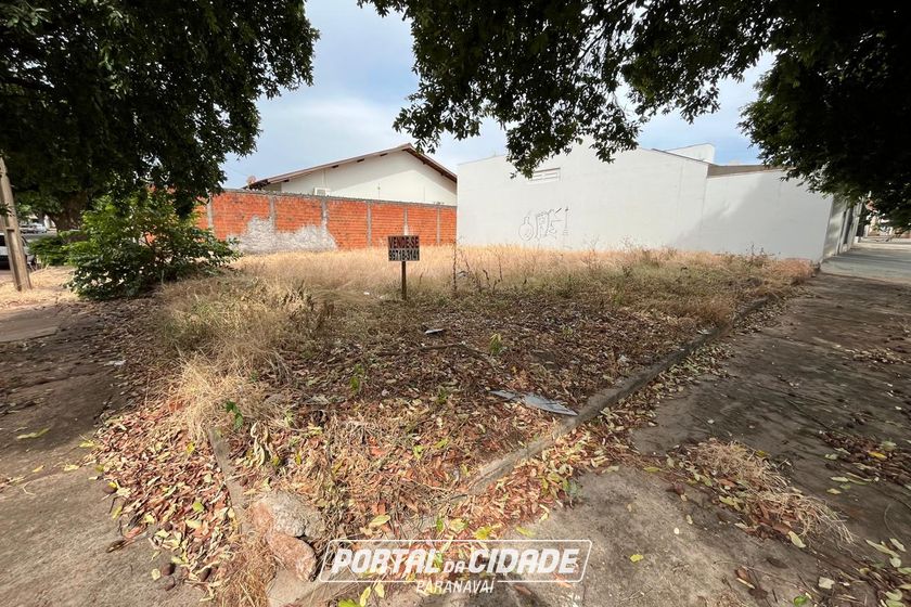 Terreno &agrave; venda - 232m&sup2; - Jardim Maring&aacute;