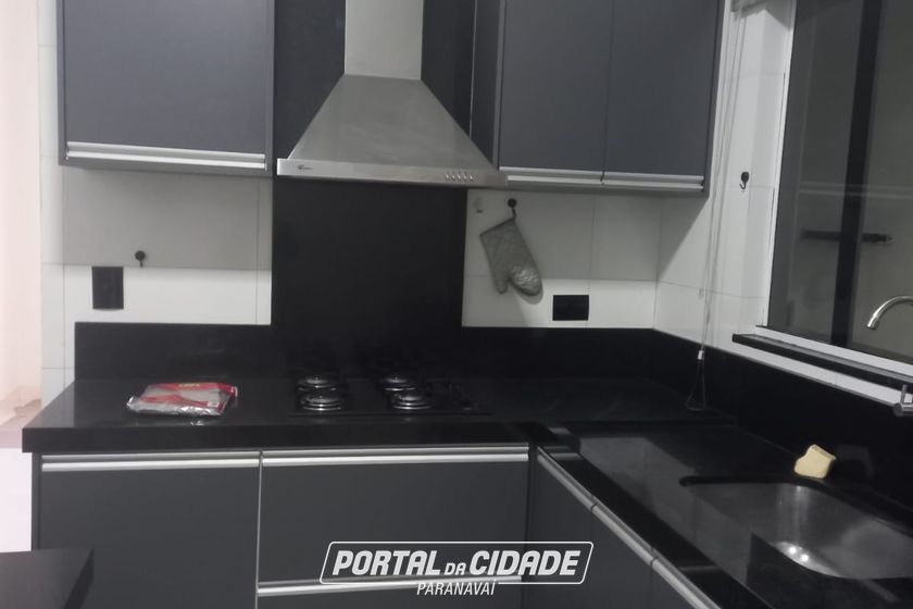 Casa para alugar - 100m&sup2; - Jardim Canad&aacute;