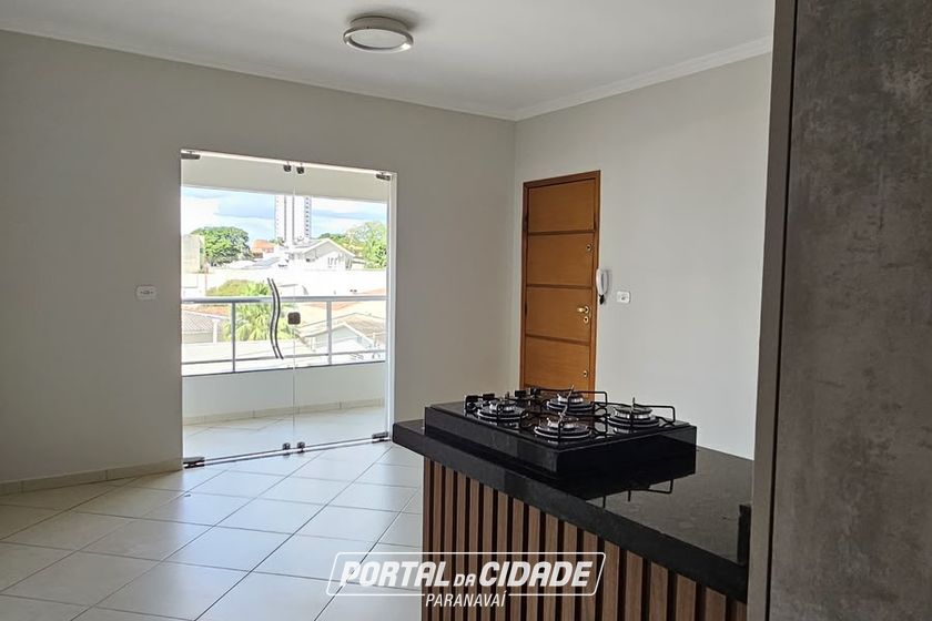 Apartamento para alugar - 85m&sup2; - Centro