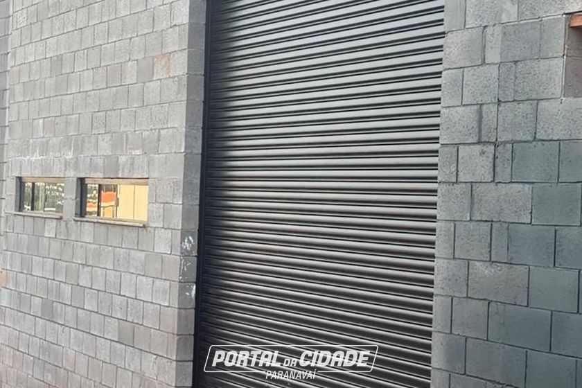 Sal&atilde;o Comercial para alugar - 350m&sup2; - Jardim O&aacute;sis