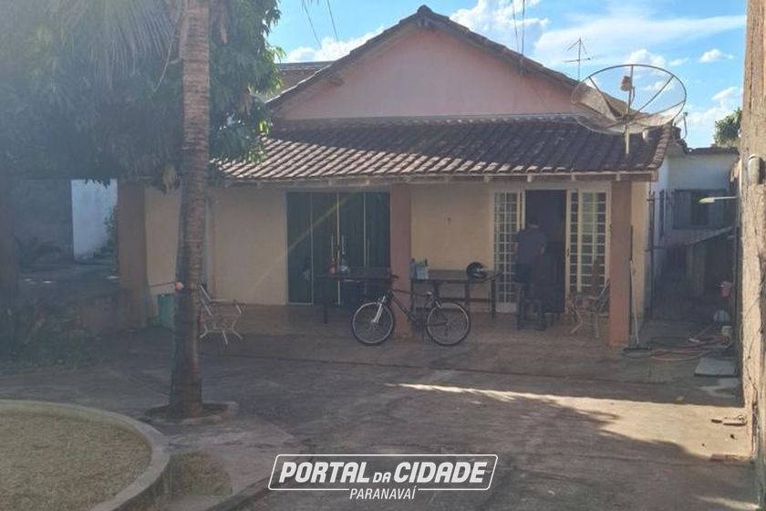 Sobrado &agrave; venda - 637m&sup2; - Centro