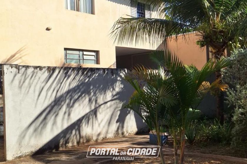 Sobrado &agrave; venda - 637m&sup2; - Centro