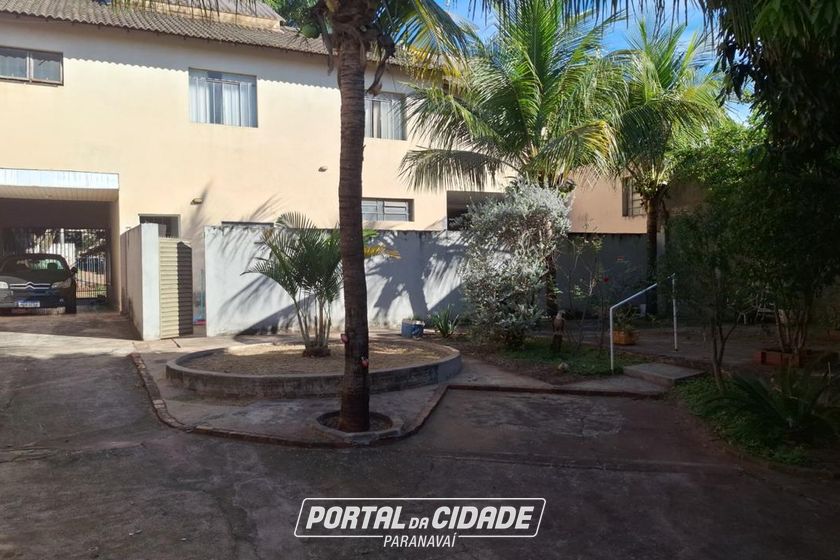 Sobrado &agrave; venda - 637m&sup2; - Centro
